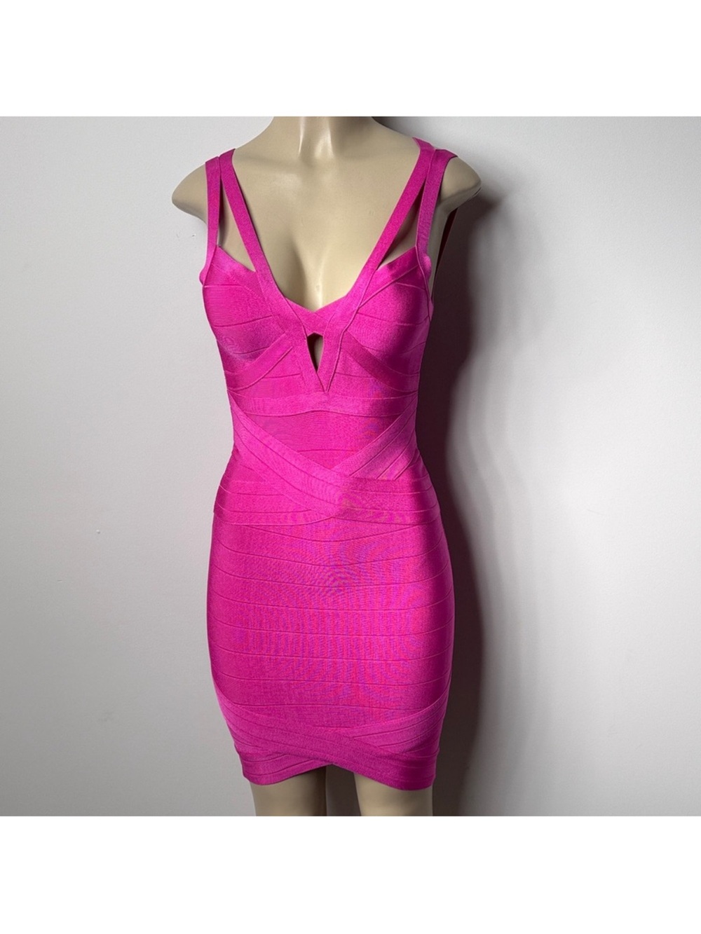 Bebe Fuchsia Bandage V-Neck
Mini Dress - Picture 2 of 8